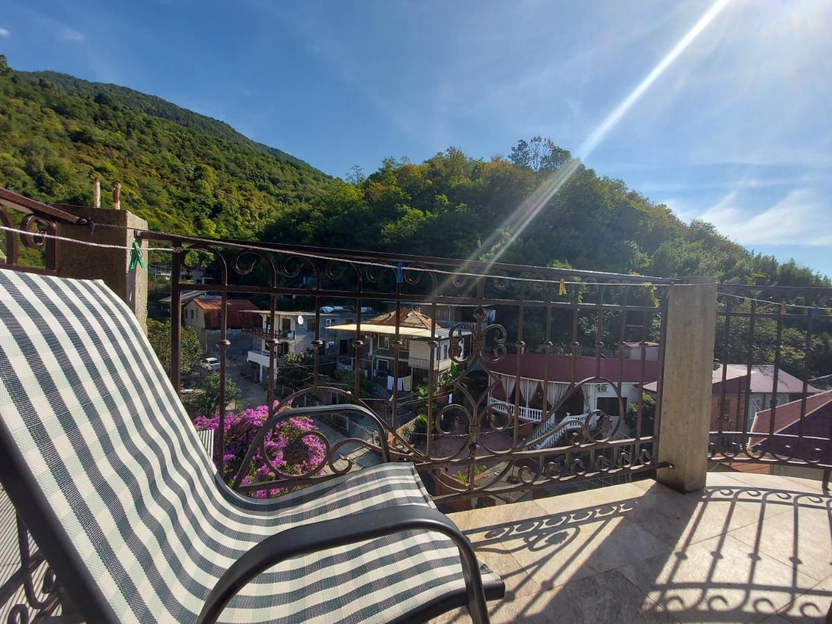 Гостевой Дом София 400 М До Моря Gagra Kültér fotó
